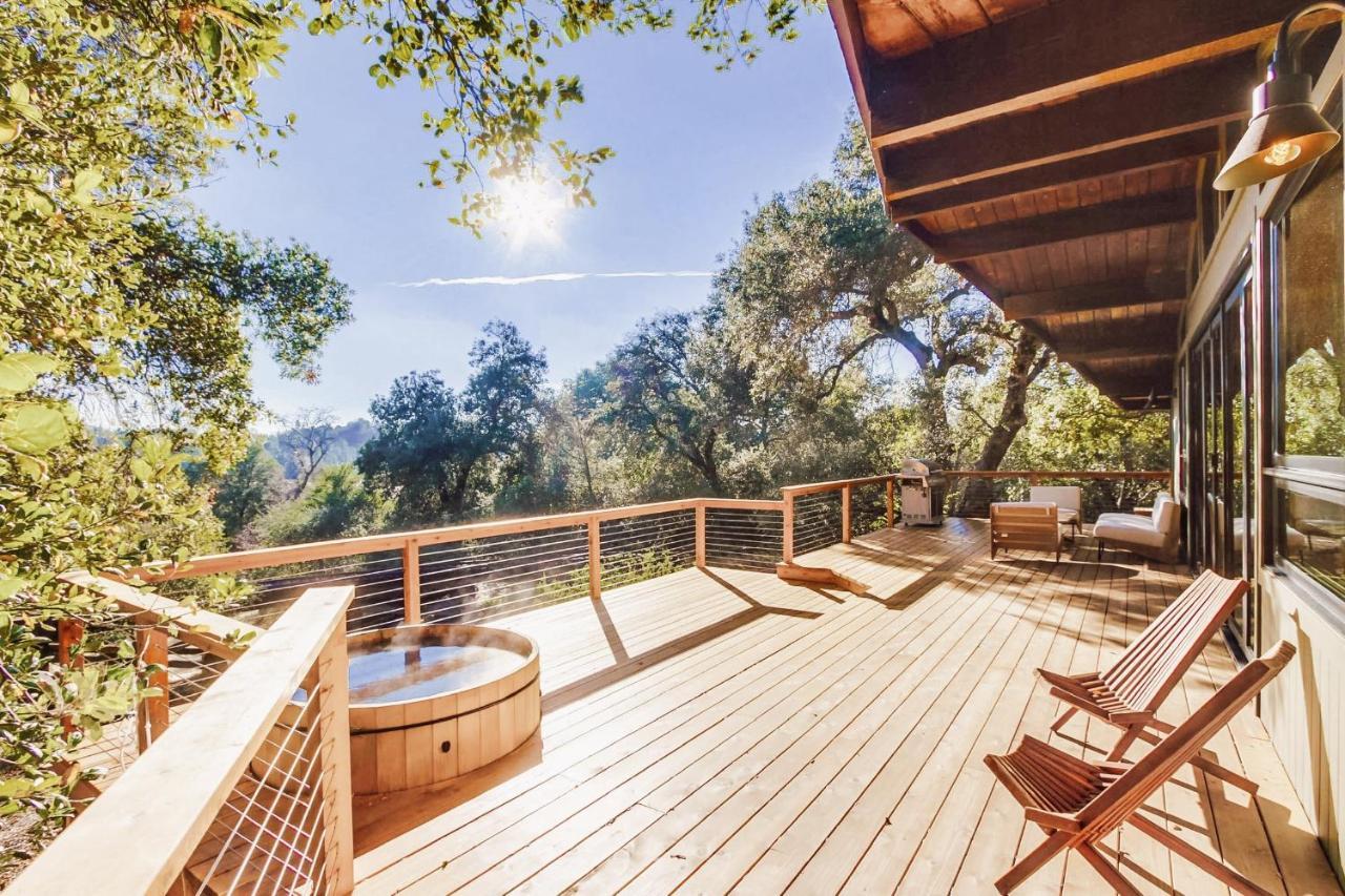 Hot Tub Disney Train Track In Julian Amazing Views Exteriör bild