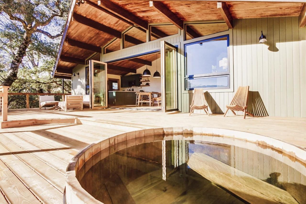 Hot Tub Disney Train Track In Julian Amazing Views Exteriör bild